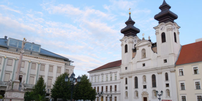 Place Széchenyi à Győr