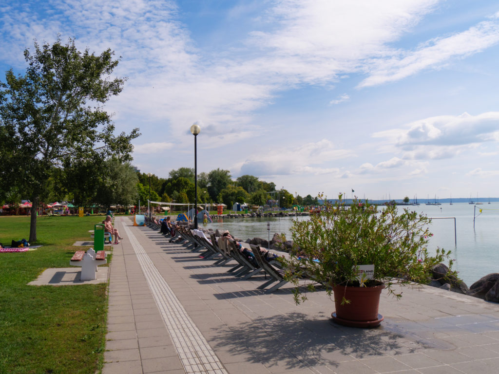 Le lac balaton à Balatonalmádi