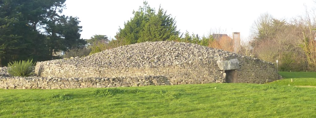 Tumulus d'Er Grah près de Locmariaquer